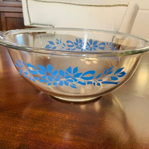 Vintage Pyrex Clear 2.5L ~Blue Floral Ribbon~ #325 Kitchen Mixing Bowl - Picture 1 of 4